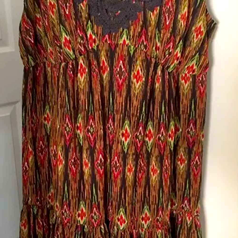 Chelsea Studio’s Aztec Print Maxi Dress NWOT Beautiful Colors 16W